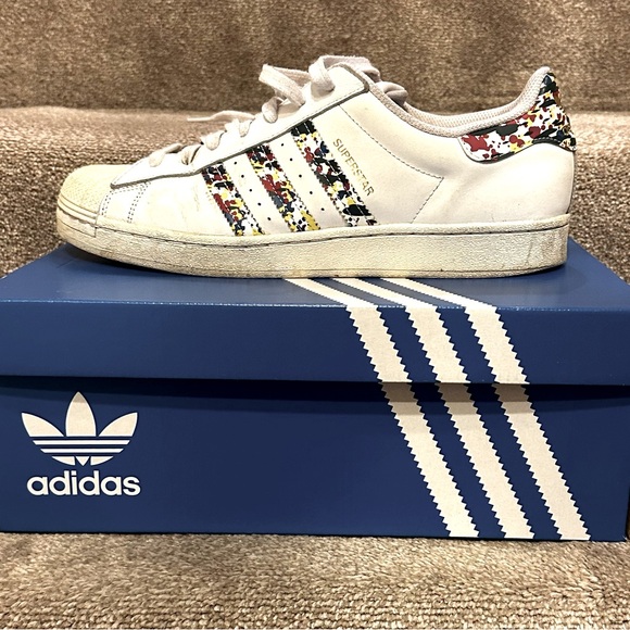 adidas Superstar ‘White Splatter’ FX5540 (US Men 11) - Picture 2 of 7